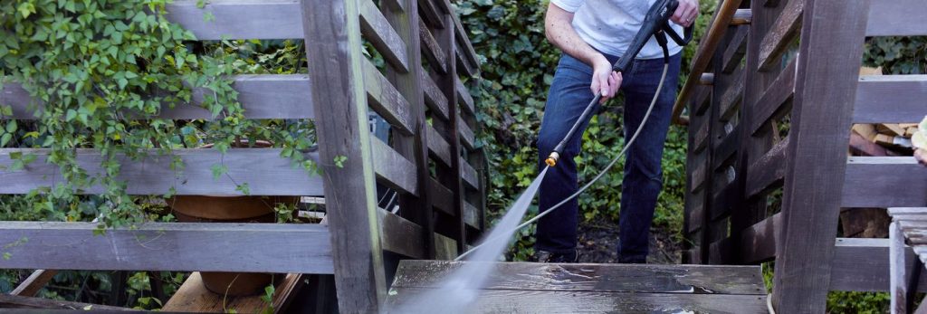 How to Use a Pressure Washer Properly