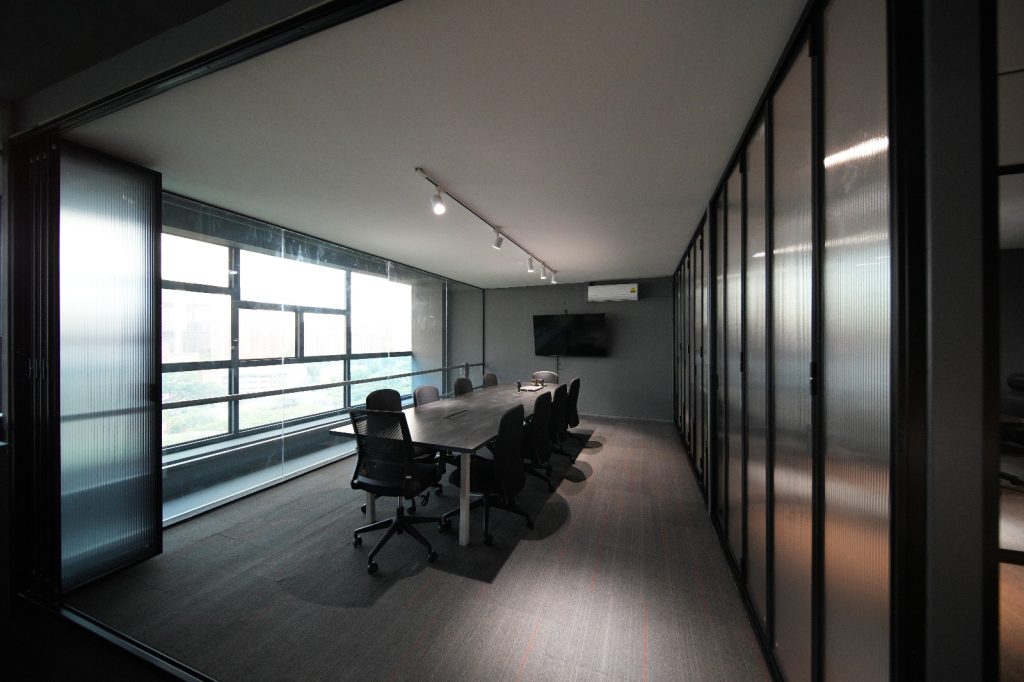 Tips for Choosing the Right Contractors for Your Commercial Renovation